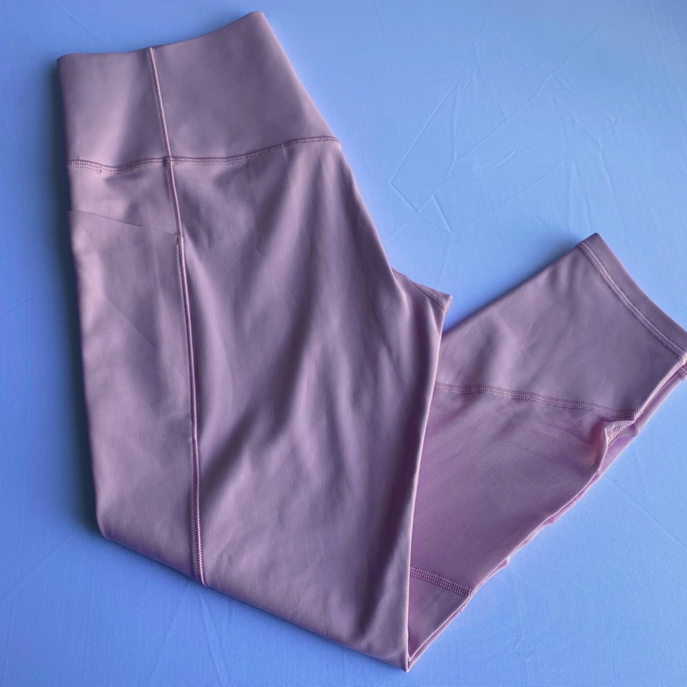 Athleta Salutation High Rise Mesh 7/8 Tight